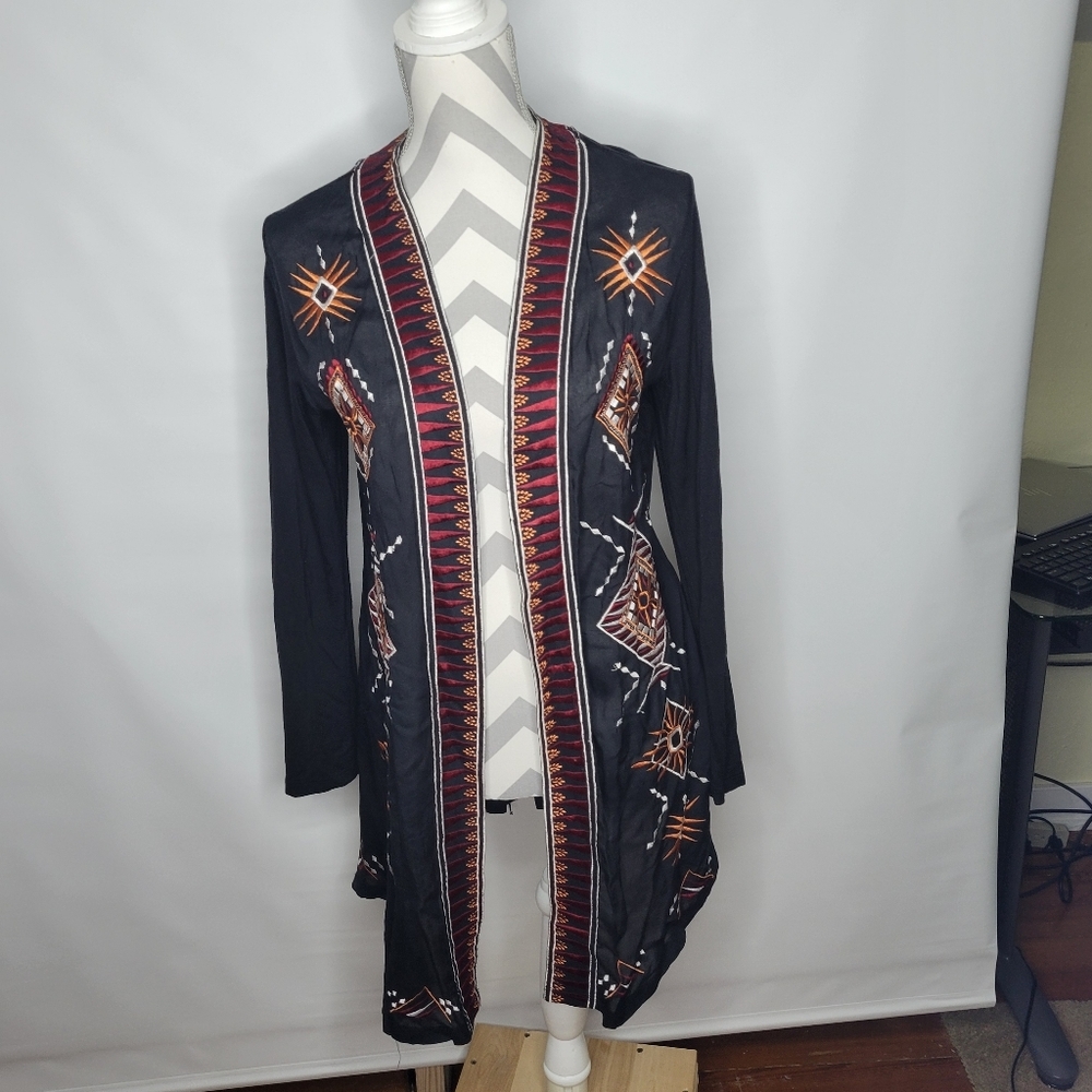 Solitaire Open Front Lightweight Rayon/Spandex Embroidered Cardigan Size Small